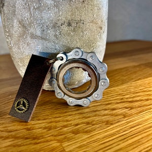 Keyring made of bicycle chains gift idea bicycle keyring cyclist gift bicycle accessory bicycle chain metal pendant