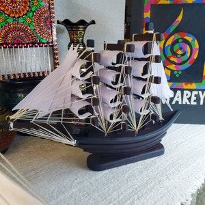 Handmade Wooden Sailing Ship Model (Medium) 18/13