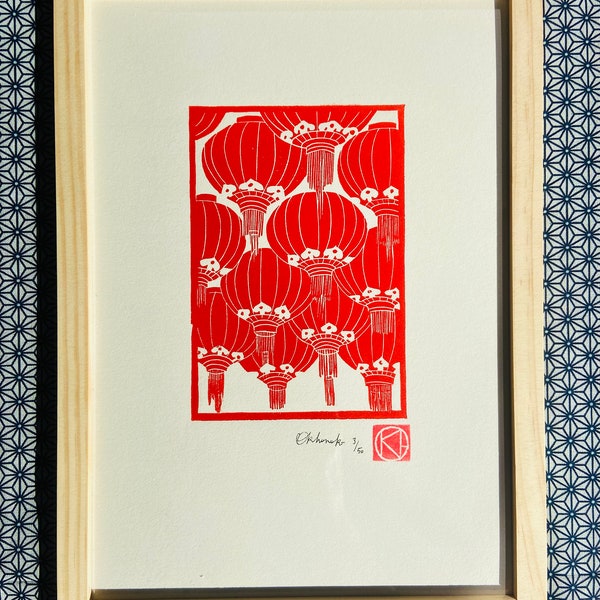 Linograbado hecho a mano Azul - Linternas rojas japonesas Mar-Linoprint-Regalo original-Hecho a mano-Arte contemporáneo-Impresión de arte