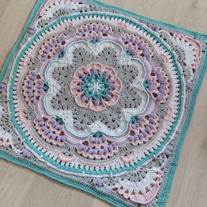 Crochet Cancer Mandala Square Pattern, 12 Treasures of the Zodiac CAL (PDF Pattern)
