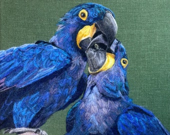 Dos loros guacamayos jacintos aguja fieltro pintura con lana 8 "x 10"