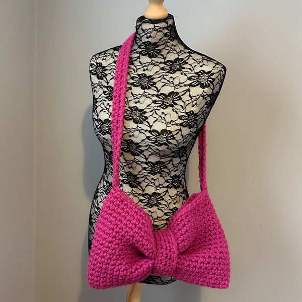 Super Chunky Bow Bag | Crochet Pattern | Crochet | Bow Bag | Crochet Bow Bag Pattern | Crochet Accessories
