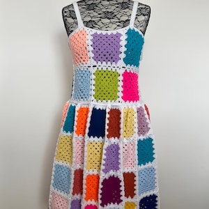 PDF Crochet Pattern | Granny Square Crochet Dress | Crochet Dress | Granny Squares | Crochet Clothes | Funky Clothes | Crochet Swing Dress |