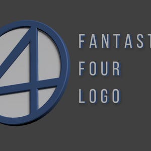 Logo des Quatre Fantastiques sur la poitrine (à partir de DP3)