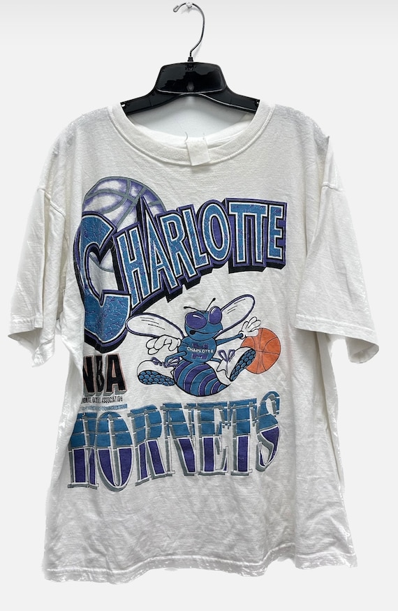 Charlotte Hornets Graphic Tee