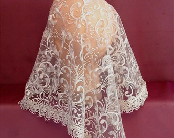 Ivory lace triangular mantilla Handmade from Ukraine