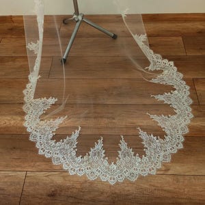 Long wedding veil lace Soft delicate lace veil Veil for bride Cathedral lace mantilla Ivory lace veil