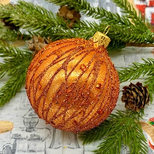 Orange Christmas Ornament – Hand Blown Glass Bauble 8 cm – Glittered Tree Decoration – Handmade Holiday Ball – Vintage Style Decor