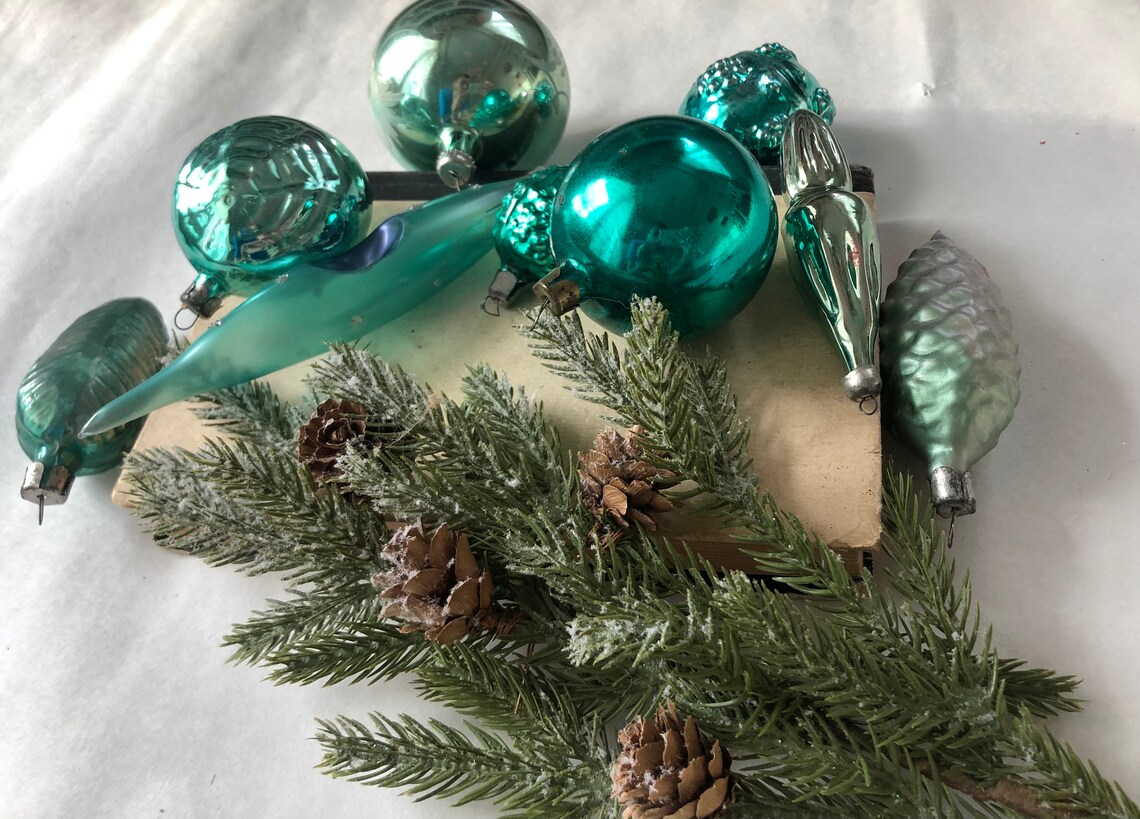 10 Assorted Green Glass Ornaments Setchristmas Glass Etsy New Zealand