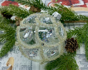 White Christmas Glass Ball, Christmas Ornament, Home Decor, Gifts for Friend, Handmade Christmas Glass Decor, Aluminum Christmas Tree 2023
