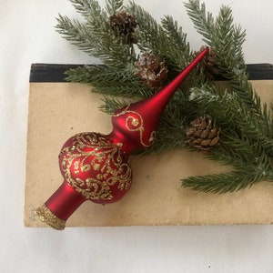 Small Red Christmas glass tree topper, Christmas glass ornaments, vintage Christmas ornaments, retro christmas ornaments, vintage christmas