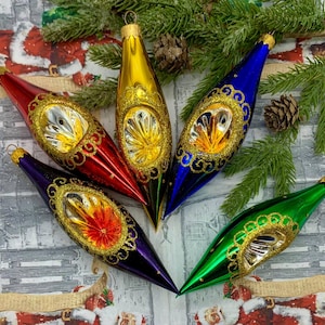 Set of 5 Vintage Indent Glass Ornaments – Multicolor USSR Style Christmas Baubles – Handmade Retro Holiday Tree Decor – Reflector Drop Set