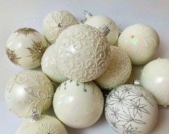 Handmade Glass Christmas Ornaments Set – 10 Ivory White Elegant Tree Decorations – Timeless European Holiday Decor