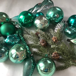 20 Green Glass Assorted Ornaments – Vintage Christmas Decoration Set – Mid Century USSR Xmas Balls – Retro Tree Decor