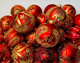Red Christmas Ornaments – Set of 30 Handmade Glass Baubles – Red and Gold Holiday Decor – Luxury Handcrafted Tree Decorations