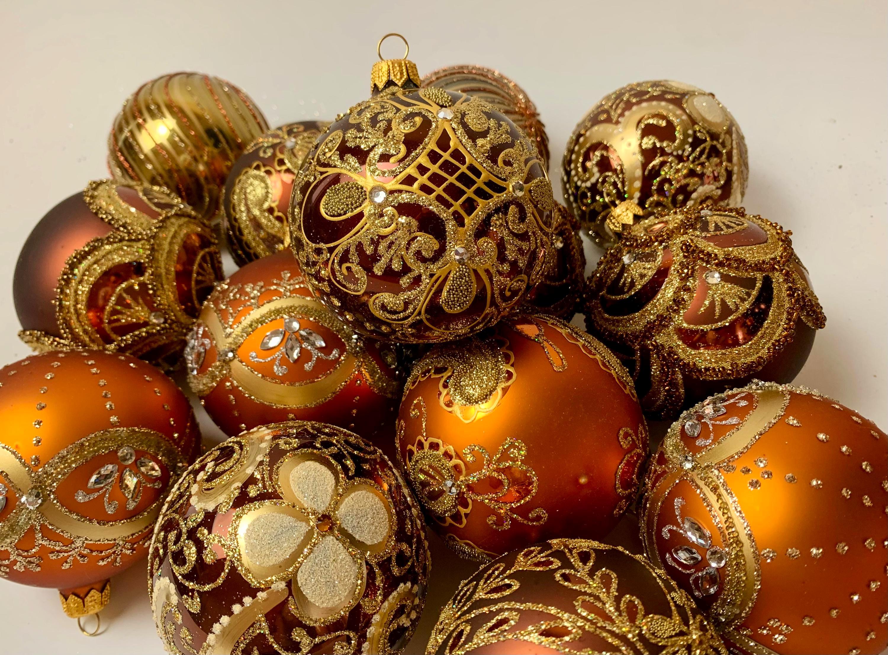 Weihnachtskugeln bronze