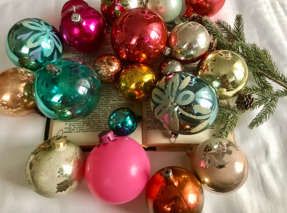 50 Glass christmas tree balls, Xmas Ornaments, Christmas glass ornament 2022, Vintage glass decoration, winter Holiday Ornaments, Xmas tree