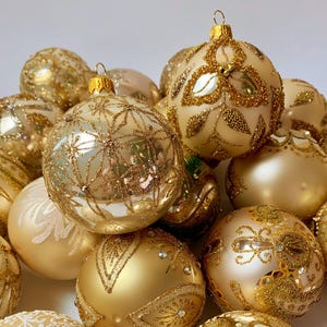 Set of 20 Gold Glass Christmas Ornaments – Handmade Baroque Baubles – Glitter Luxury Holiday Balls – Elegant Tree Decorations