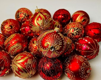 Luxury Red and Gold Christmas Ornaments – 20 Handmade Glass Baubles – Elegant Holiday Décor Set – Premium Glitter Red Xmas Balls