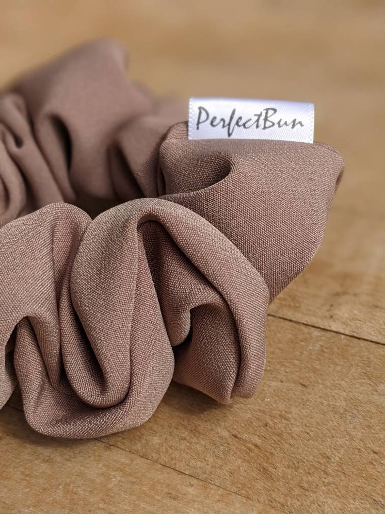 Plain taupe hair elastic, neutral scrunchie, beige chouchou, hair chouchou, hair accessory image 3