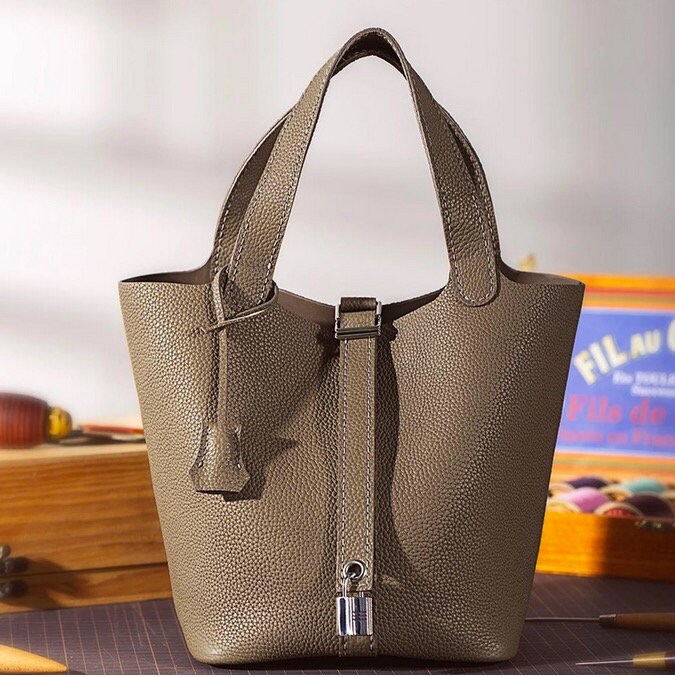 PU Leather Handbag Base Shaper Hard Bag Bottom Fits For Knitted Bag Solid  Color Durable Molded Bottom Bag Accessories Wholesale - AliExpress