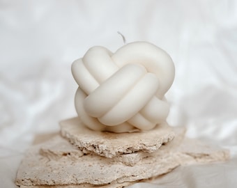 Decorative candle Knot | Aesthetic | Pinterest | soy wax | Interior decoration