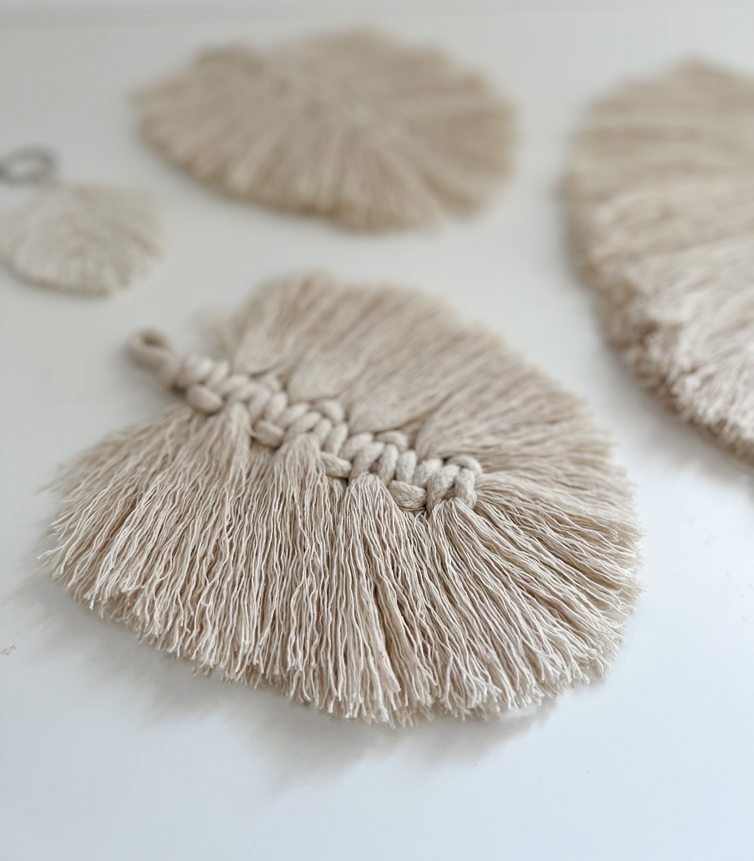 Feuille en Macramé - Décoration Murale Feuille Tons Naturels