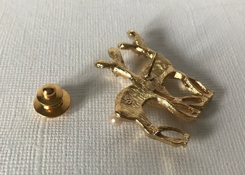 deer with faux pearl tail gold deer pin Christmas brooch deer jewelry reindeer brooch Vintage deer brooch faux pearl deer brooch