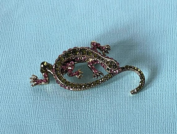 Rhinestone lizard brooch, pink lizard, silver lizard brooch, gecko brooch, rhinestone gecko pin, lizard jewelry, reptile pin, green lizard View 2