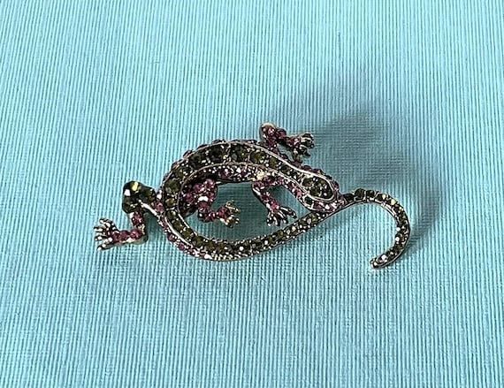 Rhinestone lizard brooch, pink lizard, silver lizard brooch, gecko brooch, rhinestone gecko pin, lizard jewelry, reptile pin, green lizard