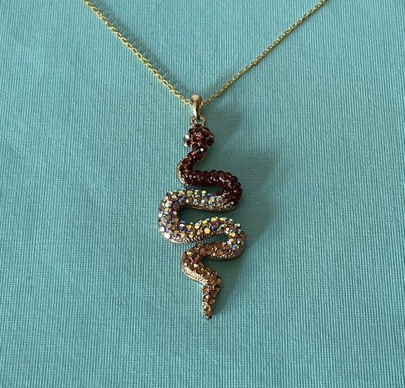 Betsey johnson outlet snake necklace