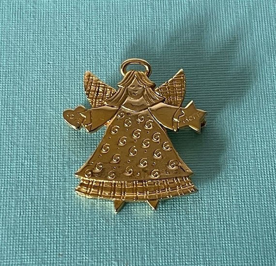 vintage gold angel pin Gem