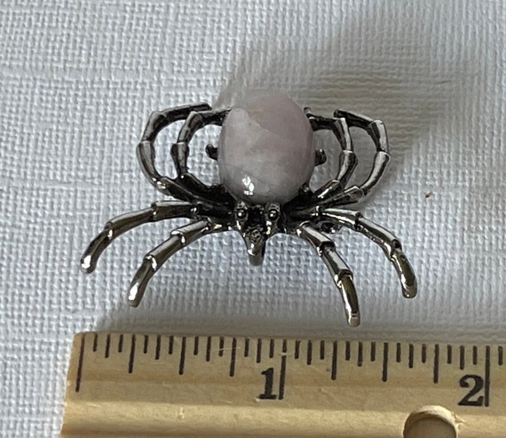 Rose quartz spider brooch, tarantula spider pin, … - image 5