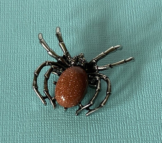 Gold sand stone spider brooch, Halloween spider p… - image 2