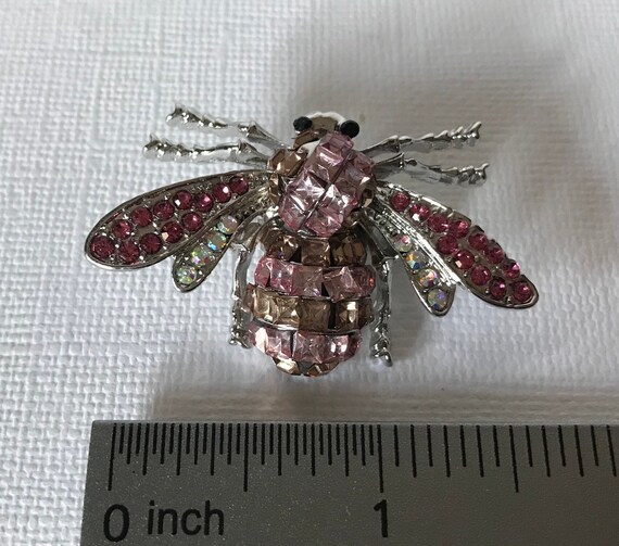 Pink rhinestone bee pin, bee brooch, rhinestone b… - image 5