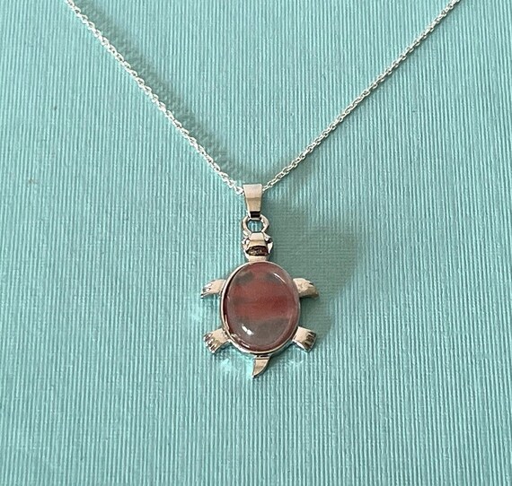 Cherry quartz turtle necklace, 20" turtle necklace, pink turtle necklace, turtle jewelry, snapping turtle, sea turtle, stone, organic turtle