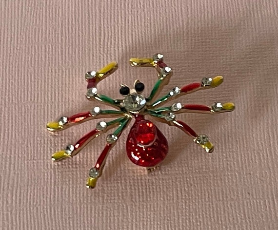 Rhinestone spider brooch, tarantula brooch, Halloween spider pin, red spider brooch, yellow spider, wedding spider brooch, lucky spider pin