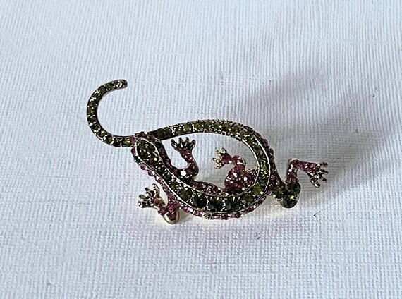 Rhinestone lizard brooch, pink lizard, silver lizard brooch, gecko brooch, rhinestone gecko pin, lizard jewelry, reptile pin, green lizard View 3