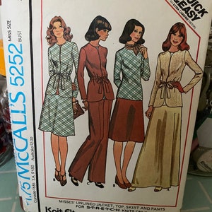 Vintage Dress, Skirt, and Pant Pattern #5252