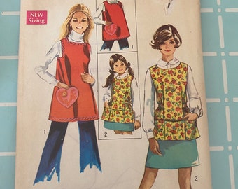 Vintage Apron Pattern for Misses or Child- Simplicity #8563