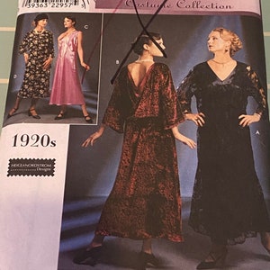 loose fitting 1920s dress Cleo 1920s Flapper Dress
