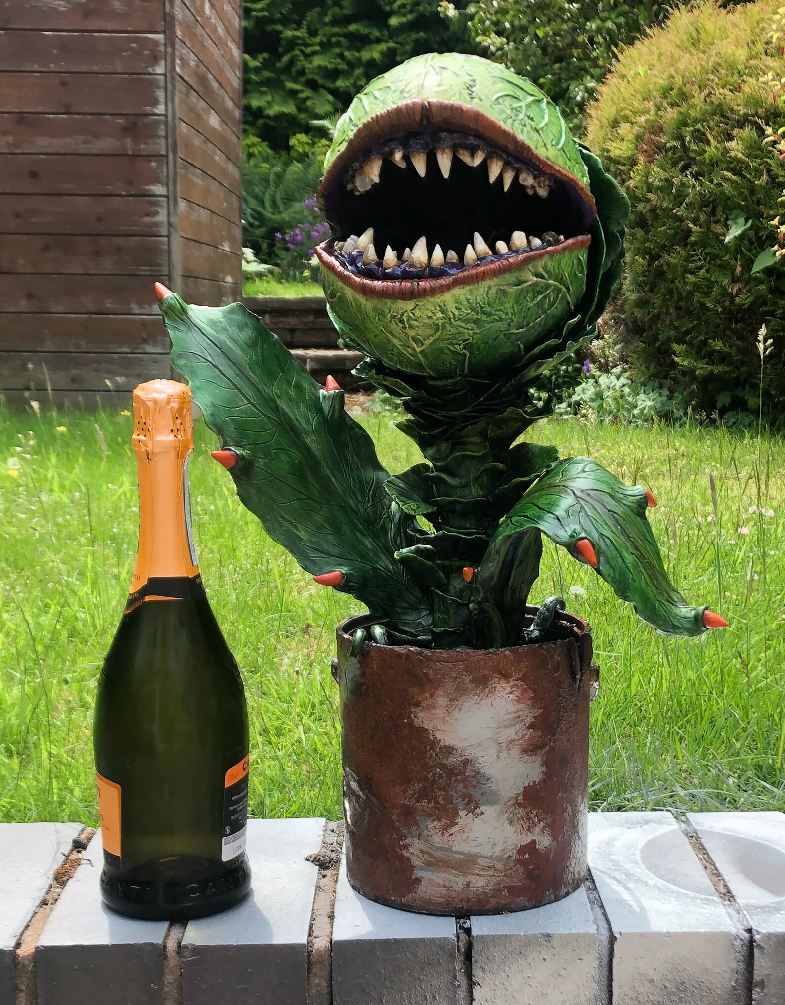 Little Shop of Horrors Man Eating Plant 45cm Sculpture