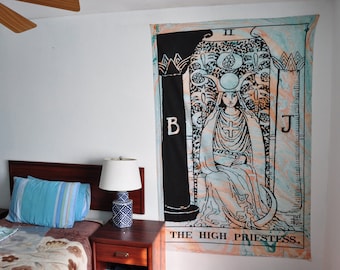 The High Priestess Tarot Card Tapestry in Marble Colors,marble