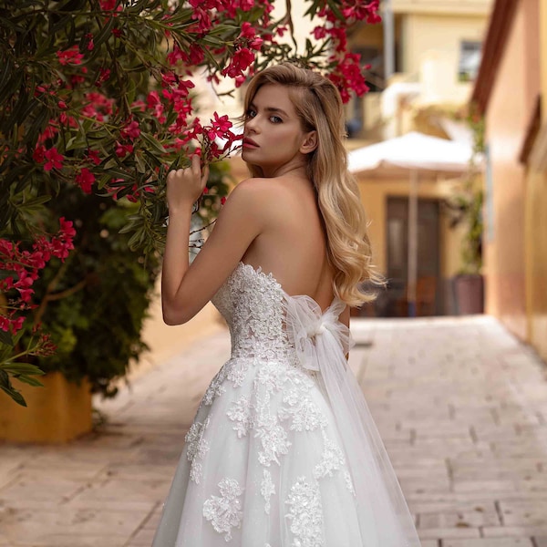 Backless Wedding Dress - Etsy