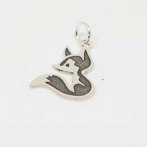 Pendentif silhouette de renard inspiré du livre Le Petit Prince en argent massif