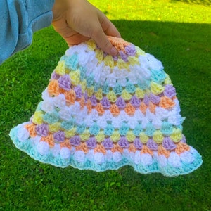 The EASIEST Crochet Bucket Hat Pattern for Beginners, Quick Crochet pattern, Easy to learn