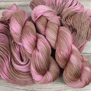 Naturally Dyed Yarn, Brown and Pink Yarn, Fingering Weight Merino Wool 100 grams
