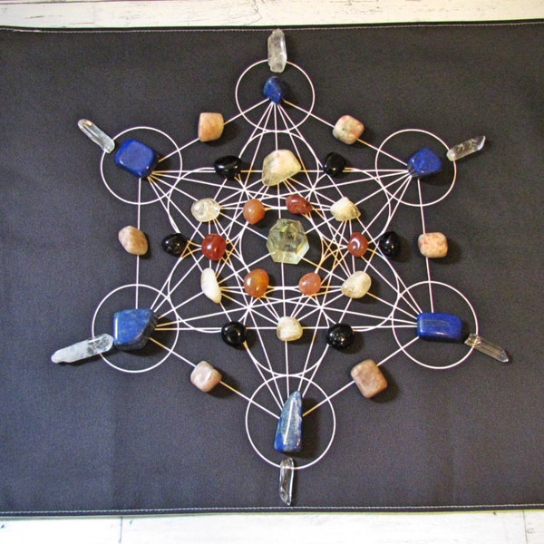 Crystal Grid. Metatron's Cube, Sacred Geometry, Healing Crystal Grid Mat, Tarot Cloth, Cotton Fabric, for Meditation, & Manifestation