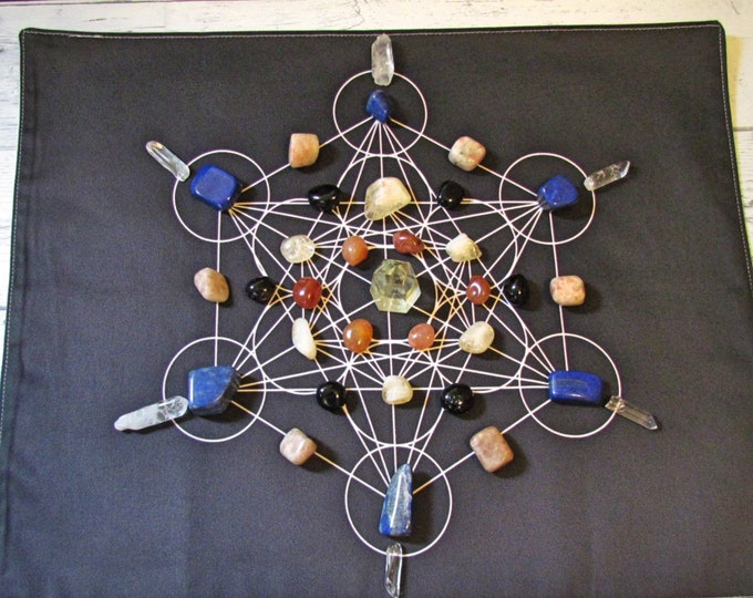 Crystal Grid. Metatron's Cube, Sacred Geometry, Healing Crystal Grid Mat, Tarot Cloth, Cotton Fabric, for Meditation, & Manifestation