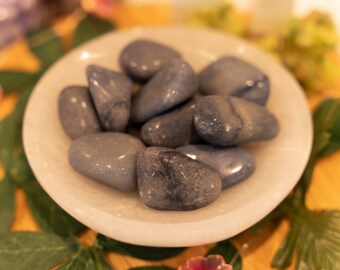 Blue Quartz Tumbled Crystal Stones, Aquarius and Pisces Crystals, Reiki